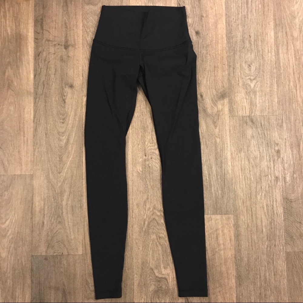 EUC Lululemon Wunder Under Full Length Legging